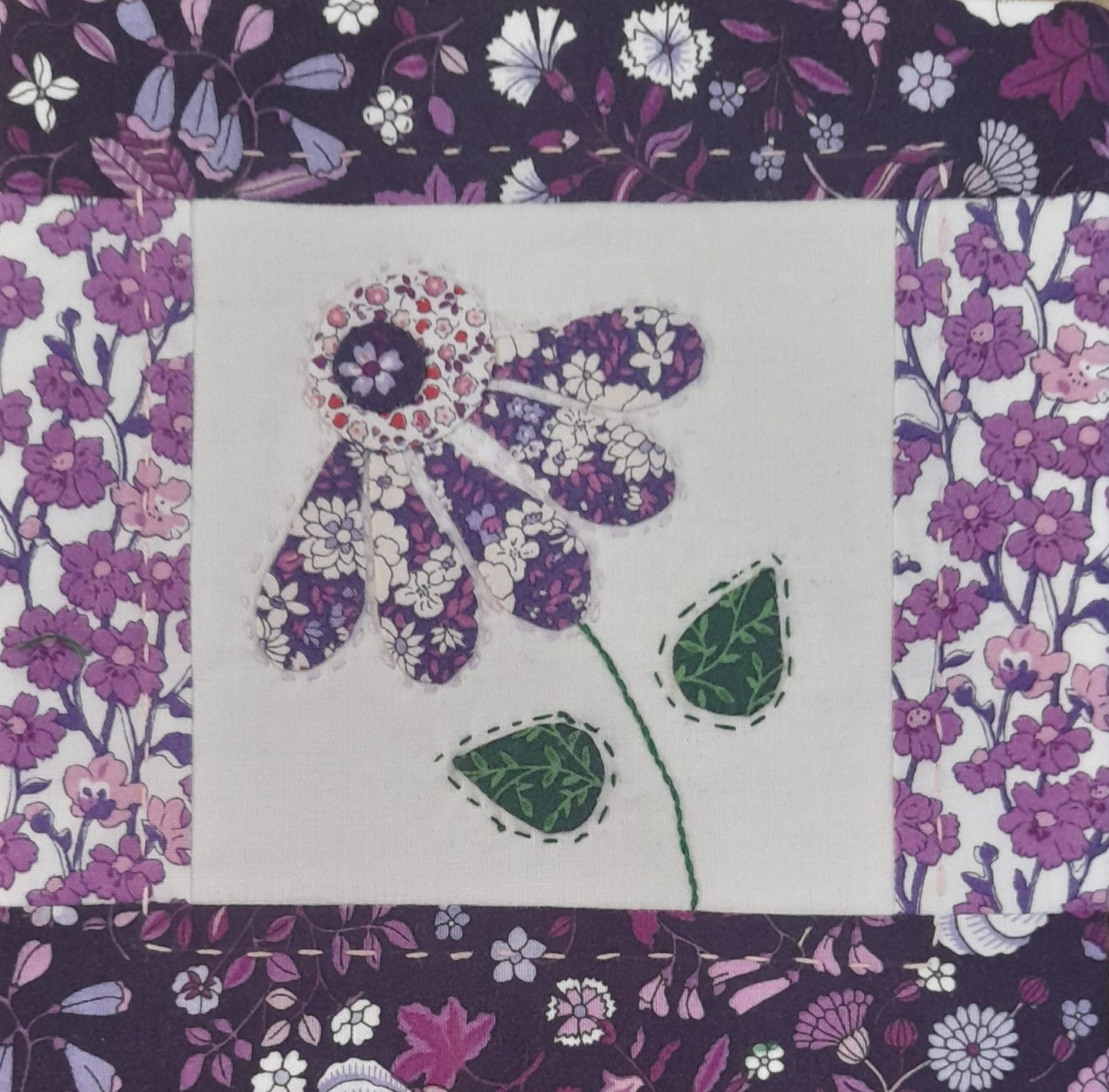 Applique Flower mug rug - Class Kit
