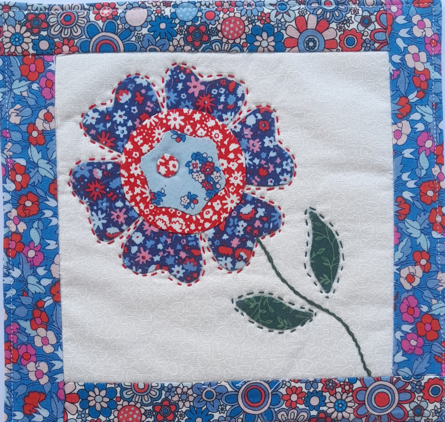 Applique Flower mug rug - Class Kit