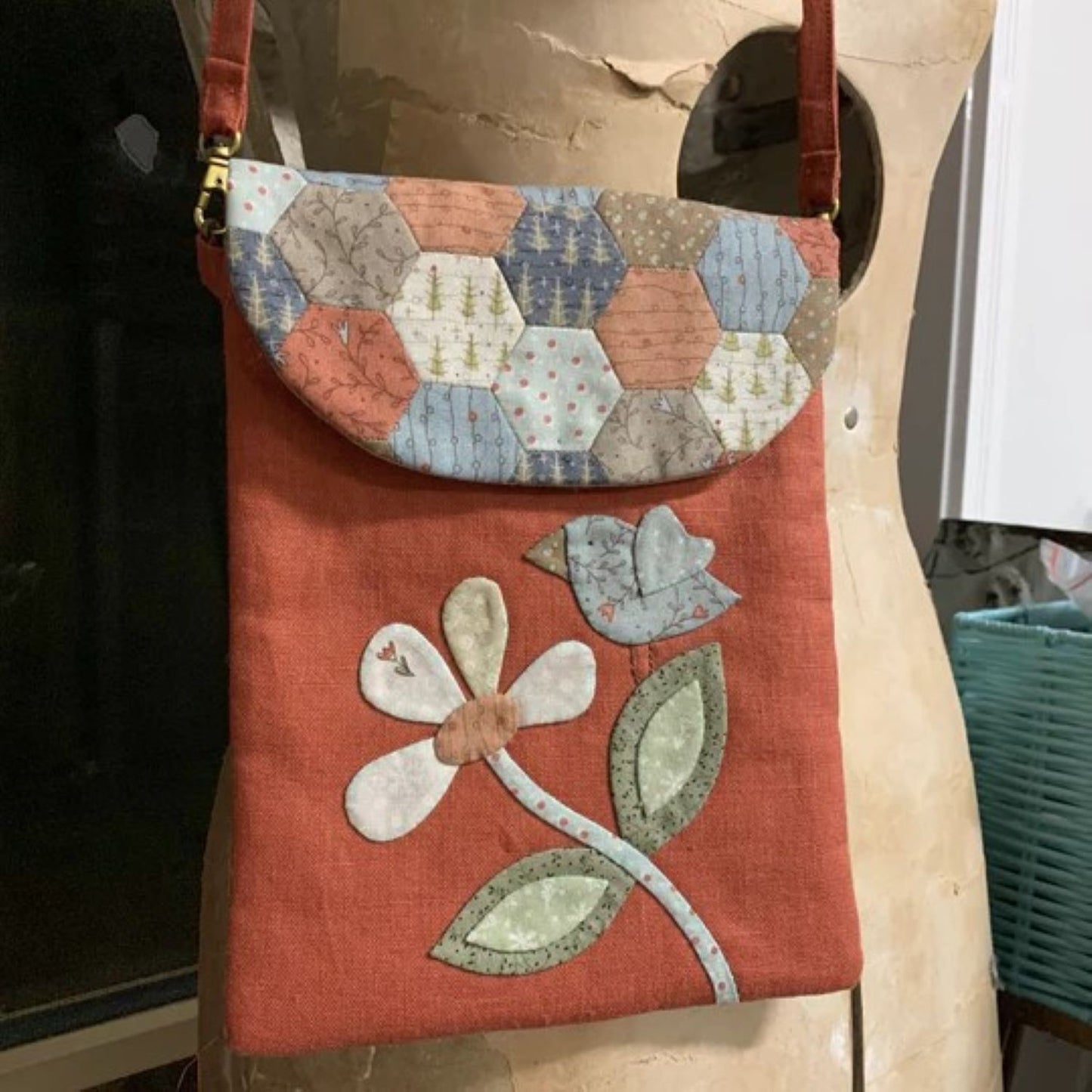 My Red Satchel applique and EPP bag Birdhouse paper pattern