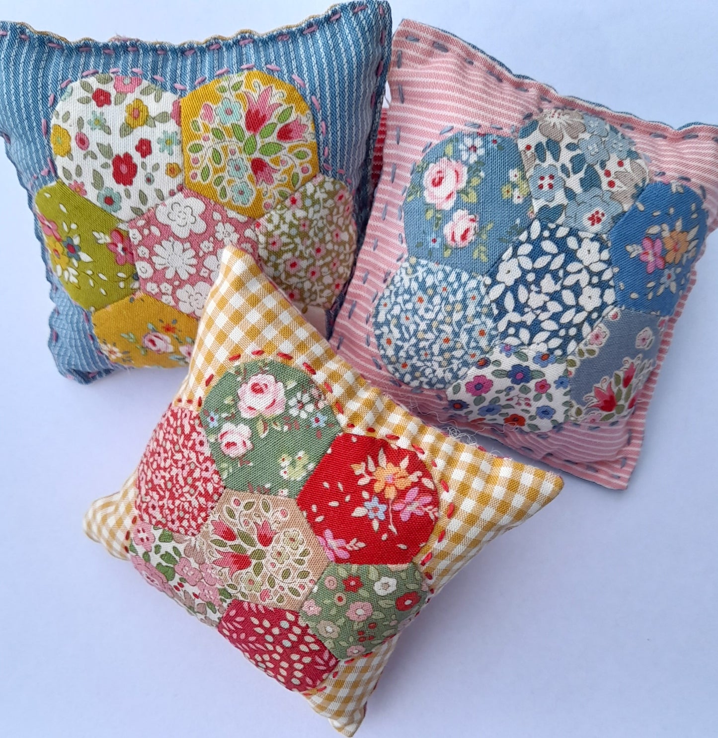 English Paper Pieced Flower Pincushion - Class Kit