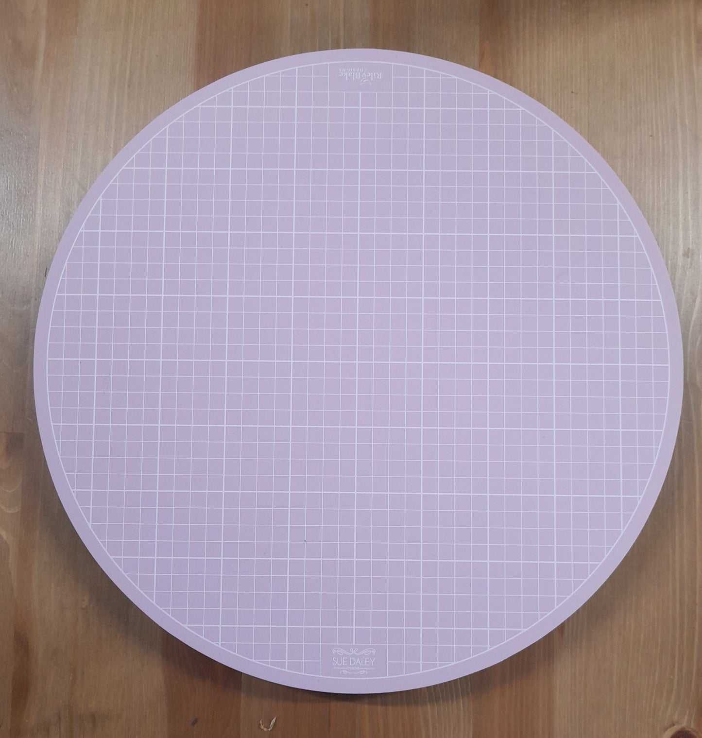 Rotating cutting mat 25cm 10" for patchwork, applique, English Paper Piecing Sue Daley