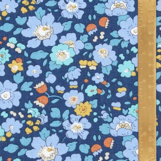 Liberty Tana Lawn - Betsy Meadow A floral cotton fabric