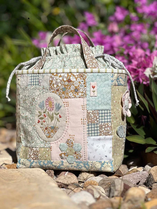 Tully Tote embroidered and EPP patchwork drawstring bag Birdhouse paper pattern
