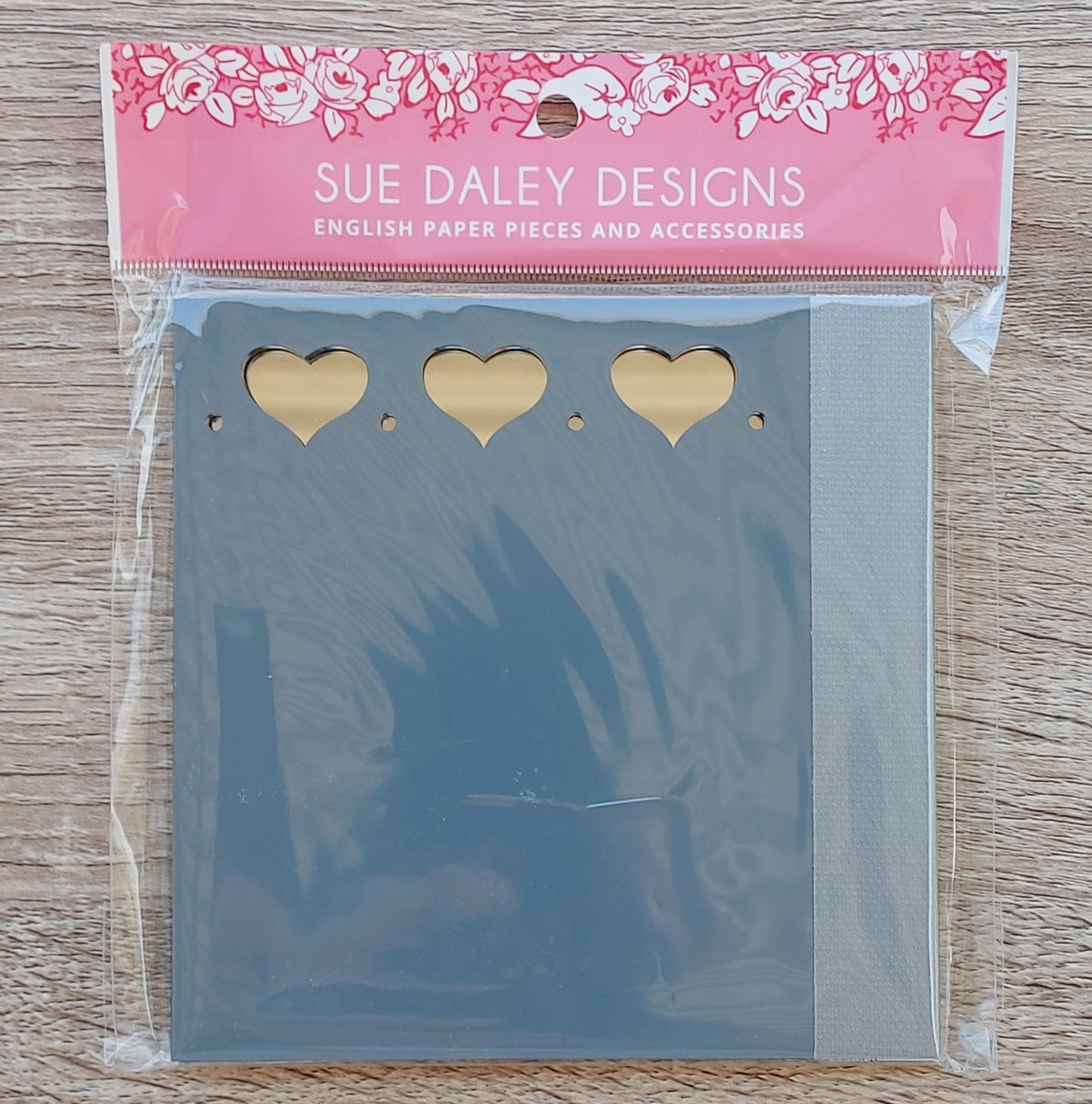 Double sided fussy cutting mirror for fabric patchwork, English paper piecing Sue Daley Designs