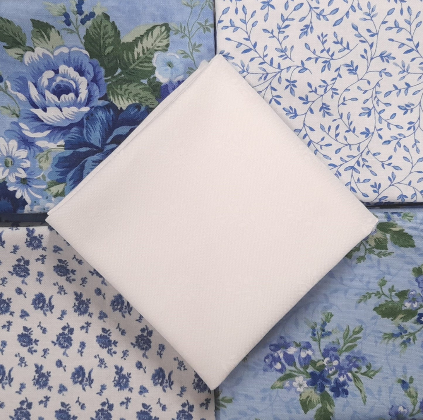 Harpersfield Windham blue white florals blenders 5 fat eighths cotton quilt fabric